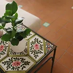Le Petit Bouganville * Salerno